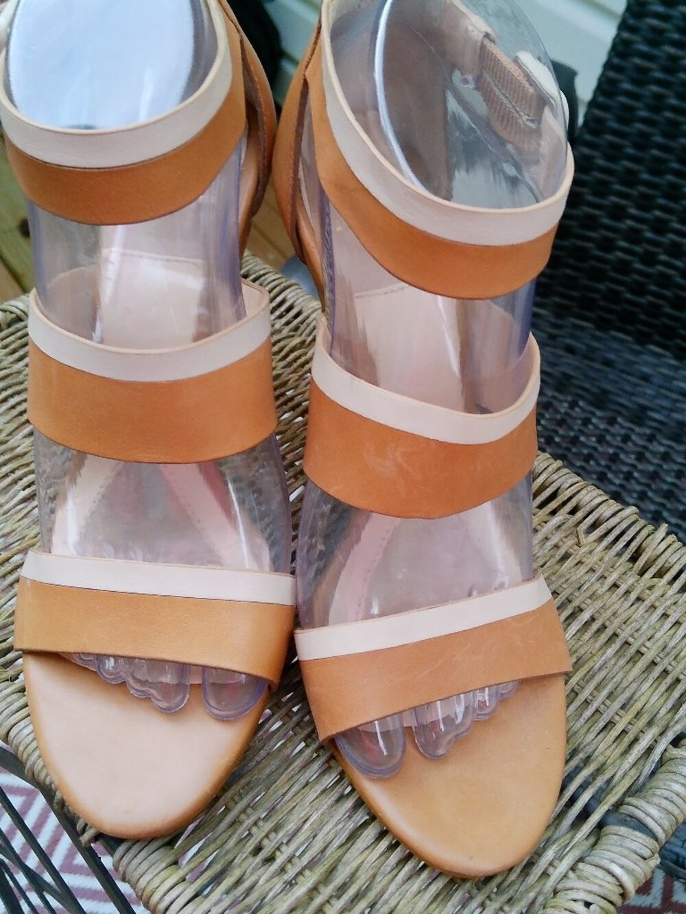 Isola tan sandals SIZE 7.5 FAIR  SHAPE WORN